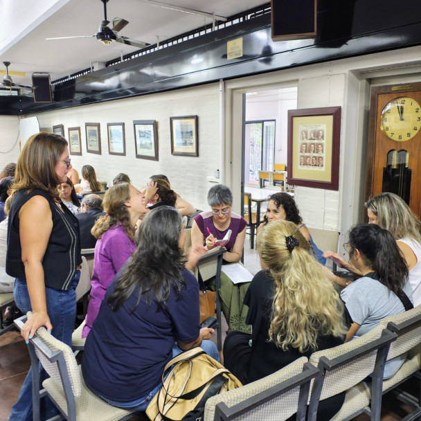 imagen Con amplia participación finalizó el curso "La misión de la escuela hoy"