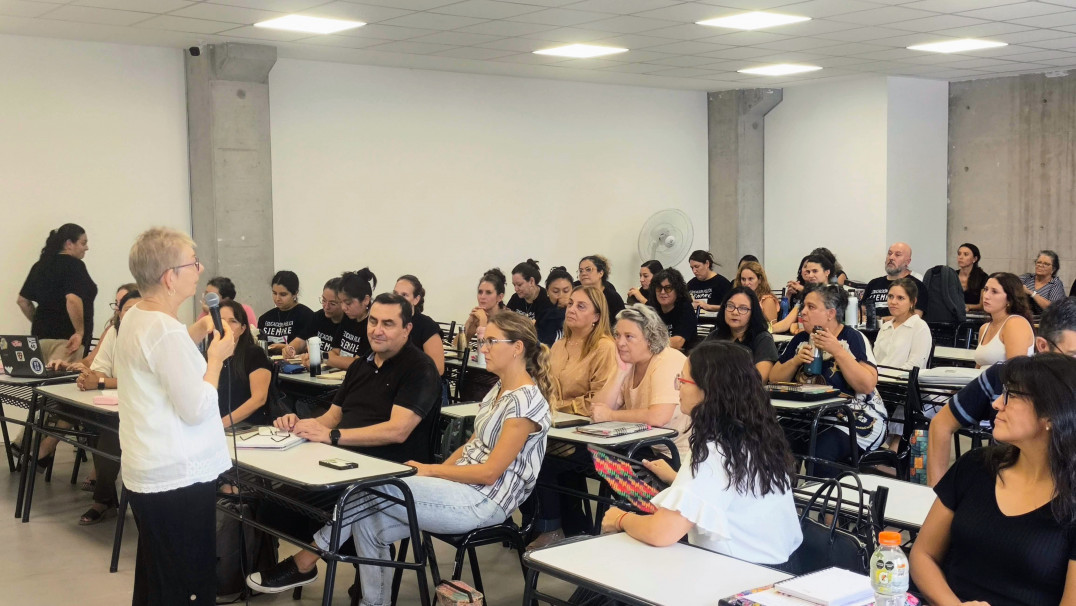 imagen Rebeca Anijovich dictó una capacitación sobre evaluación formativa