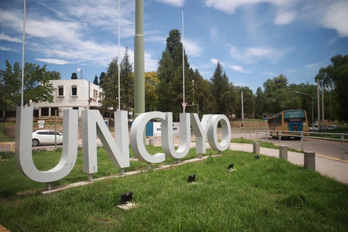 imagen Nuestra Constitución: El Estatuto de la UNCuyo